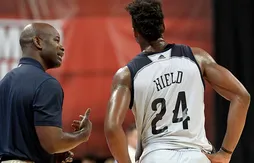 Petit à petit, le Pelican Buddy Hield fait son nid