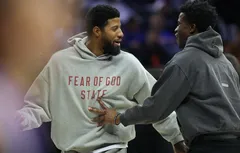 Un dernier arrêt aux stands pour Paul George
