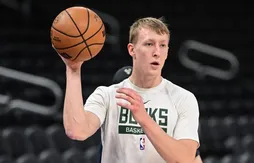 AJ Green reste aux Bucks