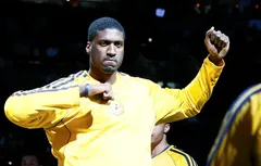 Larry Bird avait promis aux Lakers de leur céder Roy Hibbert