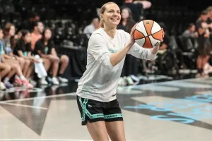Marine Johannès tout sourire après son record de points