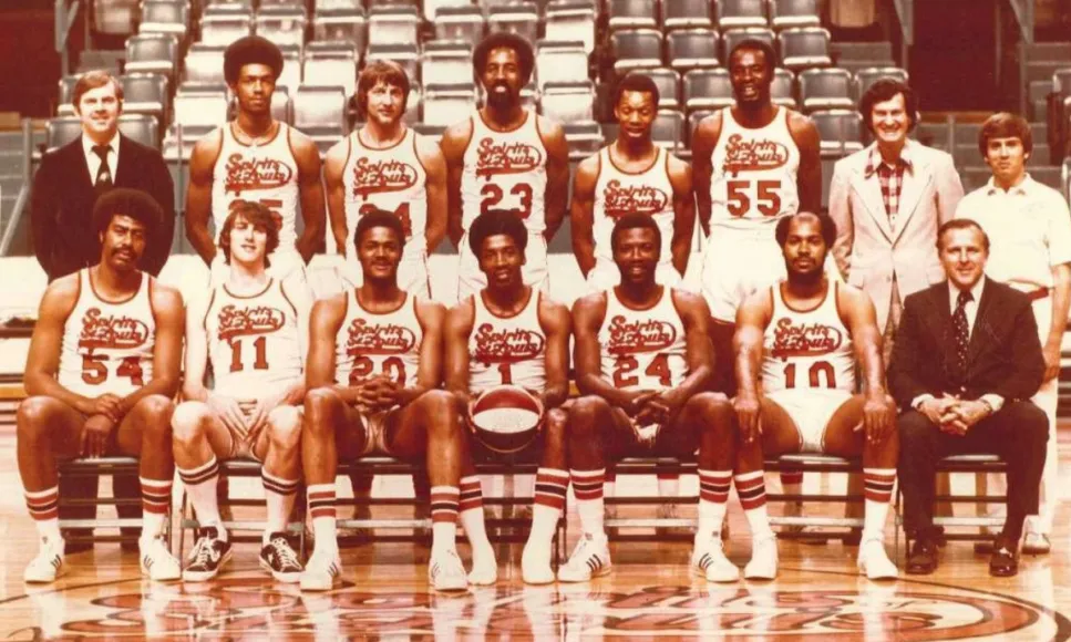 Les Spirits de Saint Louis