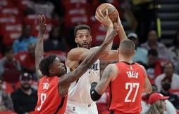 Facile vainqueur à Houston, le Jazz reste la seule équipe invaincue