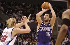 Sacramento Kings : le maillot de Peja Stojakovic retiré en décembre