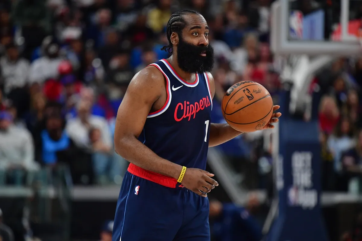 James Harden (Clippers) contre les Nuggets