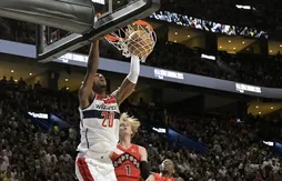 Alex Sarr a réglé la mire pour sa première sortie en présaison