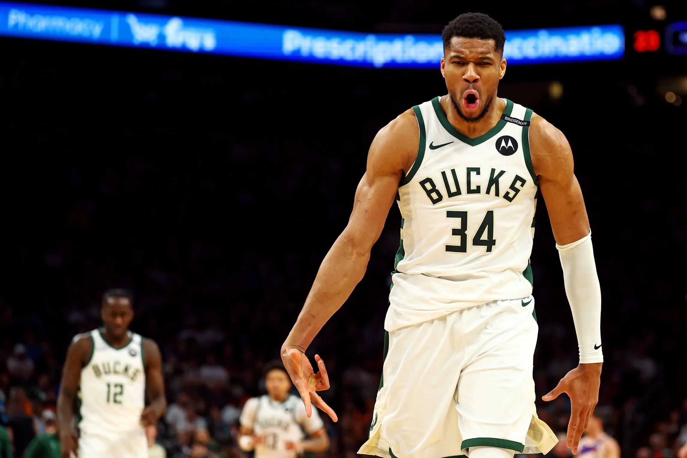 Giannis Antetokounmpo avec les Bucks