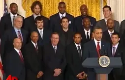 Vidéo du jour : quand Barack Obama chambre Magic Johnson