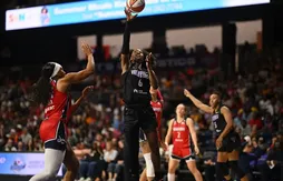 Les Valkyries passent la cinquième à Washington