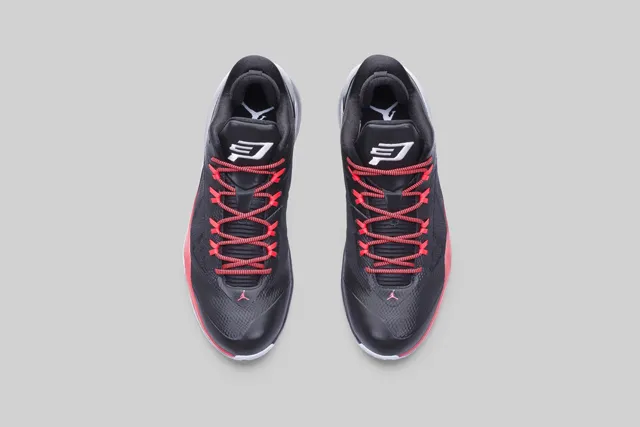 684855-023_A6_Pair_TopDown_HR_32763