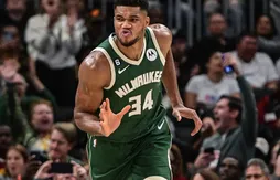 Giannis Antetokounmpo comblé par le début de saison historique des Bucks