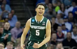 March Madness : ça passe pour Louisville ; ça casse pour Kansas