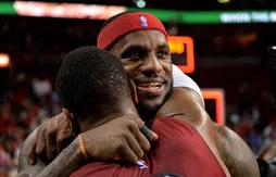 Dwyane Wade gâche le retour de LeBron James