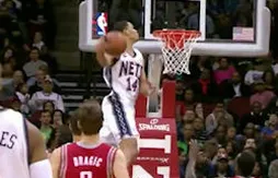 Le dunk du jour : Gerald Green Kisses The Rim and He Likes It