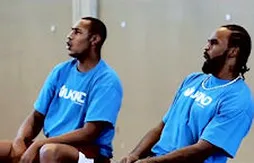 Le featuring du jour : Boris Diaw et Ronny Turiaf dans le dernier clip de Black Kent