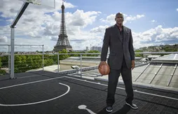 De Michael Jordan à Magic Johnson en passant par Tony Parker… Quand la France se passionne pour la NBA