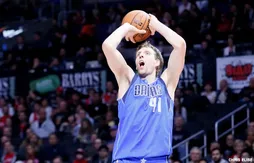 Dirk Nowitzki, 7e joueur à dépasser les 28 000 points en carrière