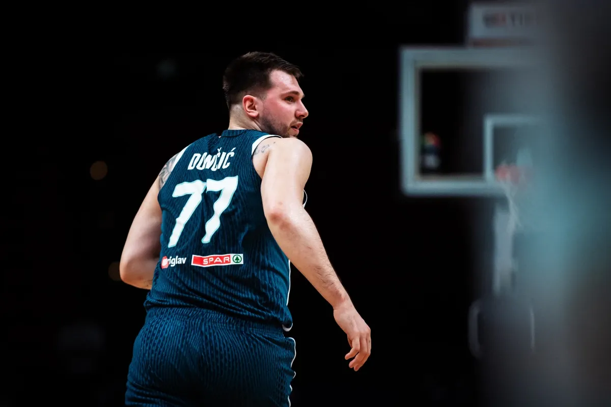 Luka Doncic avec la Slovénie (crédit photo : FIBA)