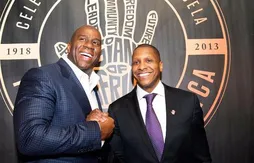 Magic Johnson félicite LeBron James pour son implication dans les problèmes de société