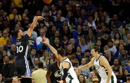 Warriors – Bucks : l’insolent Stephen Curry est de retour