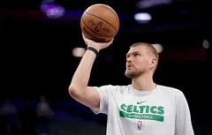 Kristaps Porzingis doit toujours faire avec son “infection virale non identifiée”
