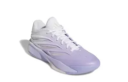 Adidas dédie un coloris de la « Crazy Energy » à Satou Sabally