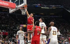 LeBron James (36 points) trop seul pour les Lakers face aux Clippers