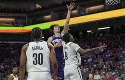 Les Kings de Maxime Raynaud (22 points) repoussent les Nets