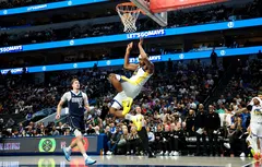 Les Warriors gagnent à Dallas mais angoissent pour Moses Moody