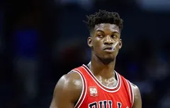 Les coulisses de l’été de Chris Johnson, l’entraîneur personnel de Jimmy Butler