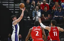 Maxime Raynaud et les Kings ont surpris les Clippers à Los Angeles