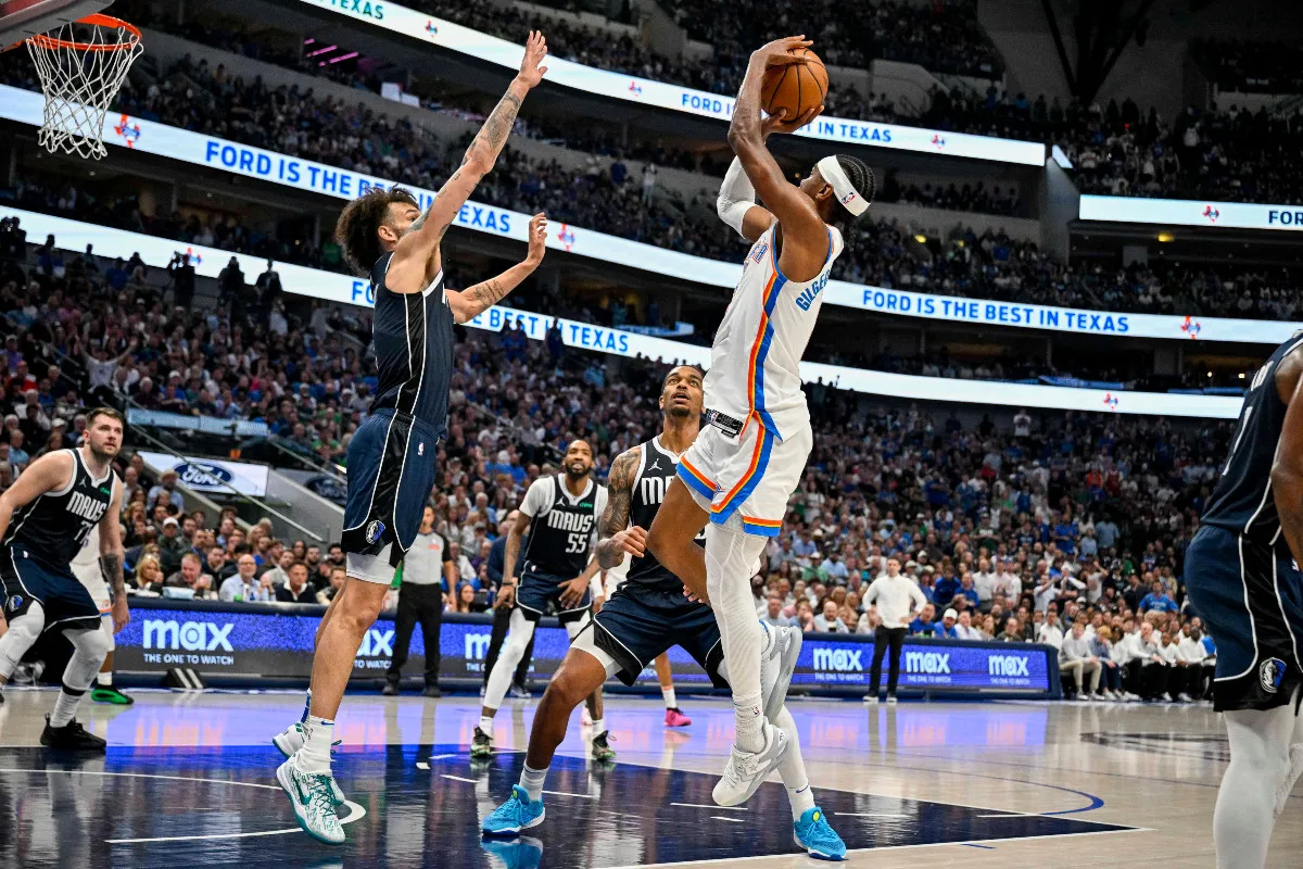 Shai Gilgeous-Alexander face aux Mavericks