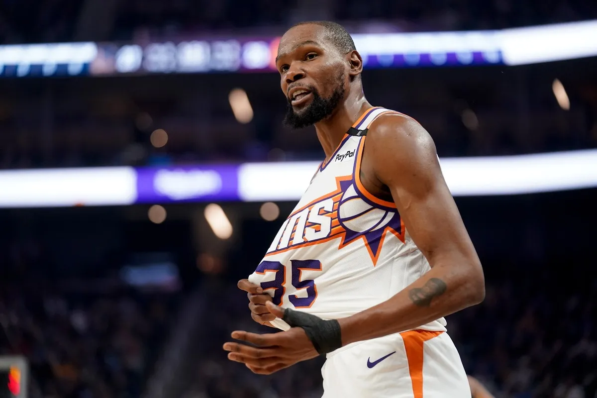 Kevin Durant avec les Suns