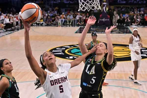 Angel Reese élimine les Sparks de la course aux playoffs