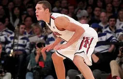 Arizona a tremblé mais sera bien le nouveau numéro un de la NCAA