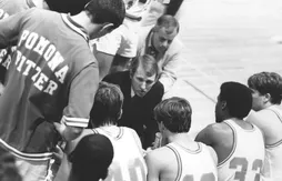 Retour à Pomona-Pitzer, où Gregg Popovich a commencé à bâtir sa légende