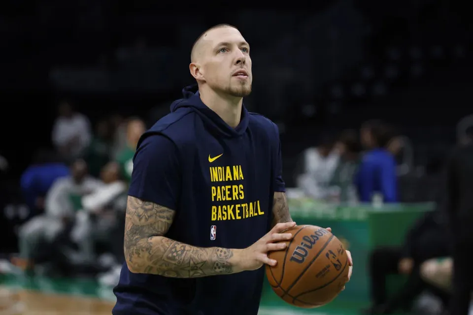 Daniel Theis