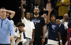 Les Grizzlies devront faire sans Steven Adams pour les playoffs