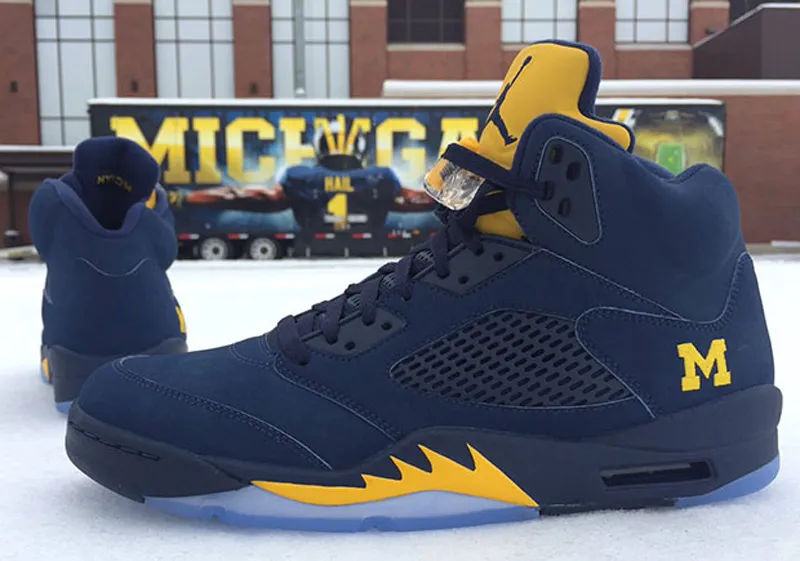 air-jordan-5-michigan-wolverines-pe-1