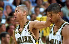 Le 6 mai 2000, Jalen Rose et Reggie Miller inscrivent 40 points chacun en playoffs