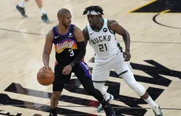 Le chat Jrue Holiday face à la souris Chris Paul