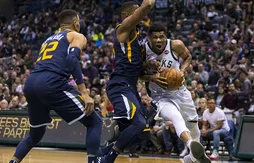 Giannis Antetokounmpo écrabouille le Jazz