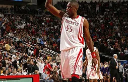 Vidéos du jour : anthologie des dunks sur Dikembe Mutombo