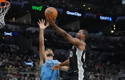 Harrison Barnes sauve les Spurs face aux Grizzlies
