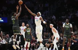 Les Wolves montrent les muscles à Miami