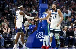 Les Wolves prolongent Jaden McDaniels au prix fort