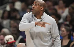 Mike Brown toujours pas convaincu par un changement de cinq majeur