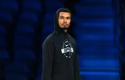 Endeuillé, Victor Wembanyama fond en larmes