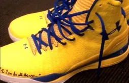 Under Armour : Stephen Curry inaugure la Micro G Drive