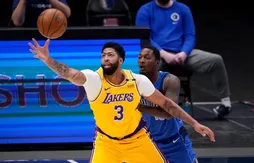 Anthony Davis rouillé et frustré par son temps de jeu limité